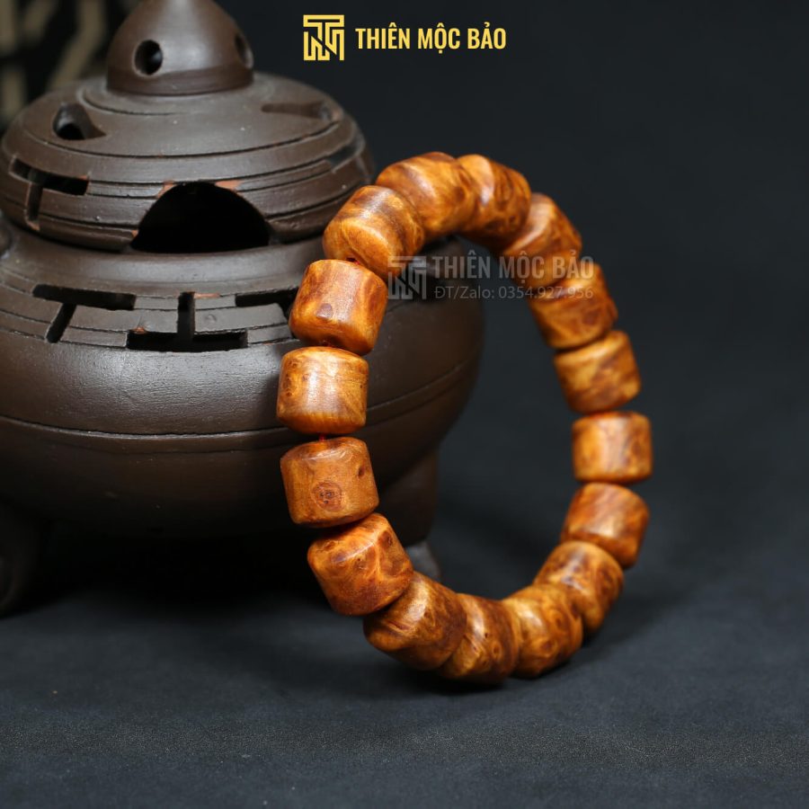 Vong-go-nu-huyet-long-lu-thong