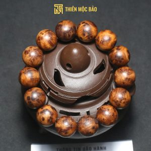 Vòng gỗ Nu Ngọc Am Hà Giang không phủ bóng, giữ nguyên mộc