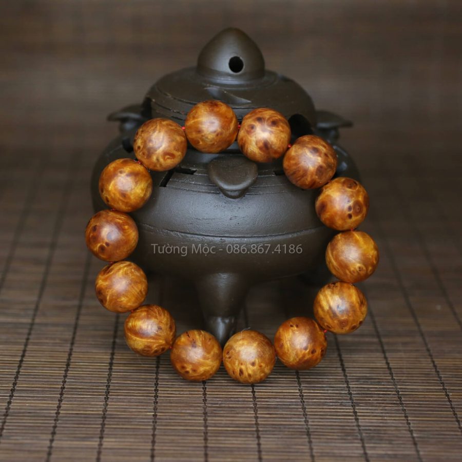 vong-go-nu-huyet-long-van-chon