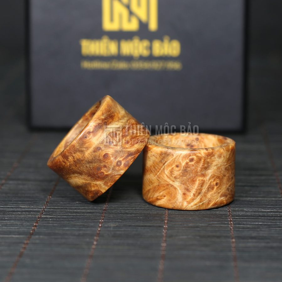 Nhan-can-long-go-nu-huyet-long